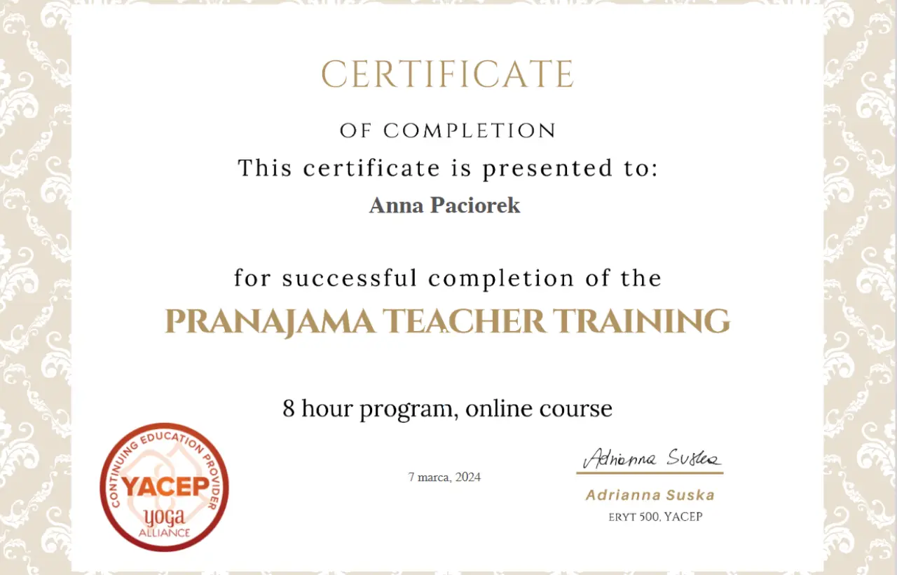 Anna Paciorek nauczycielka jogi trenerka sportowa certyfikaty